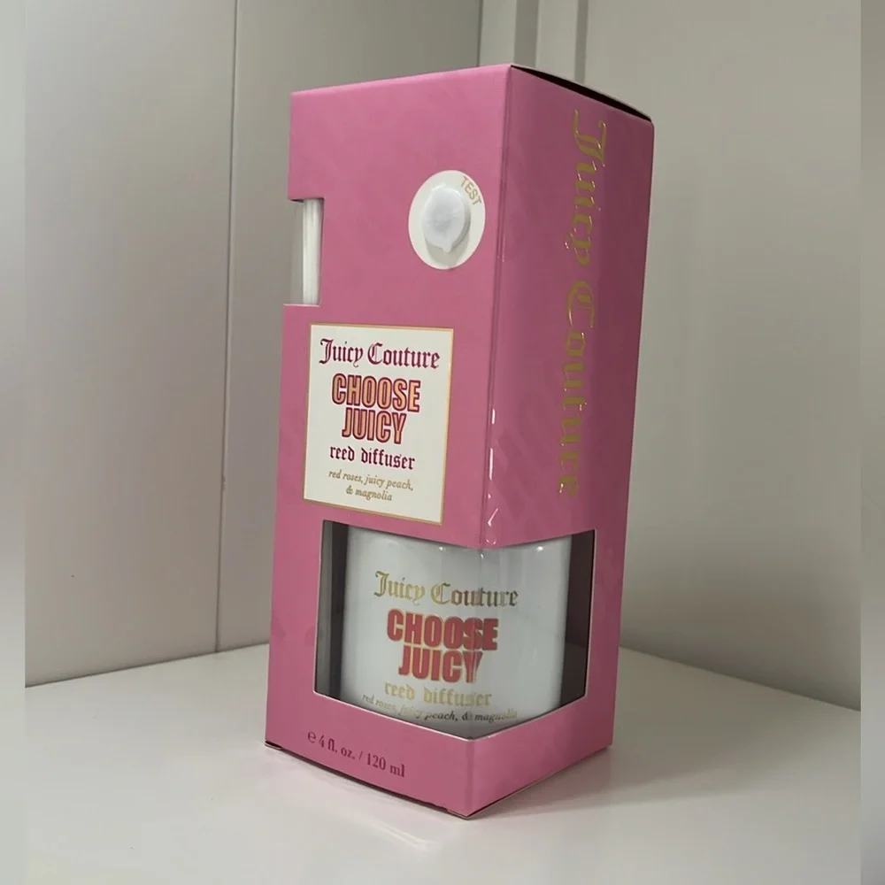 JUICY COUTURE CHOOSE JUICY REED DIFFUSER VASE SET